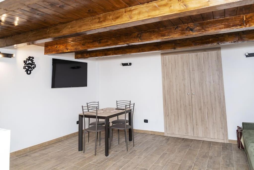 Artisti Home Napoli Bagian luar foto