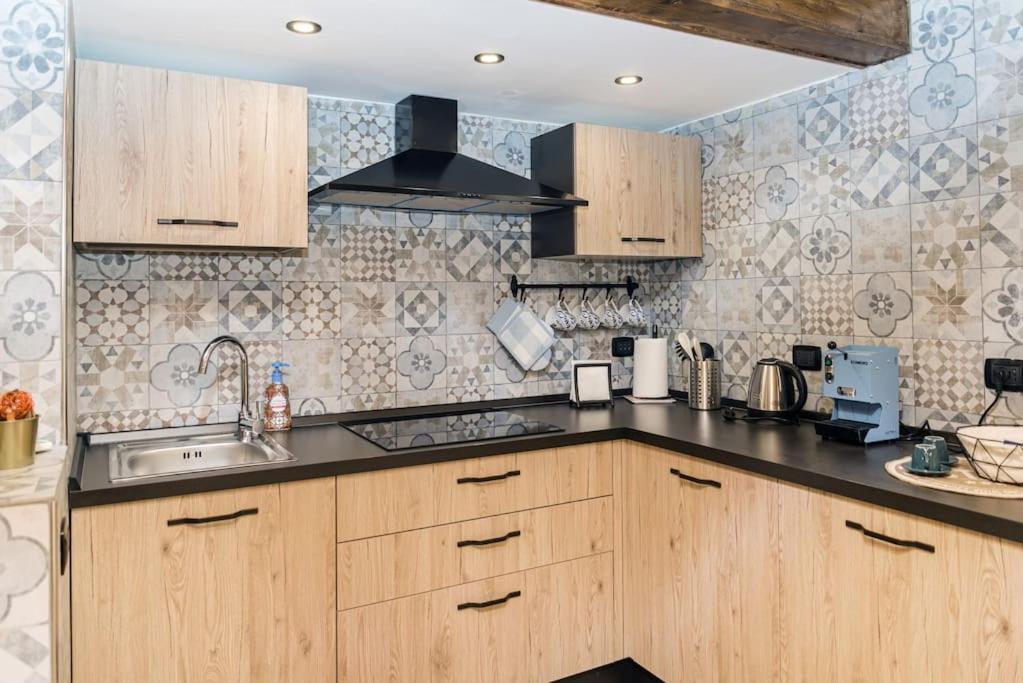 Artisti Home Napoli Bagian luar foto